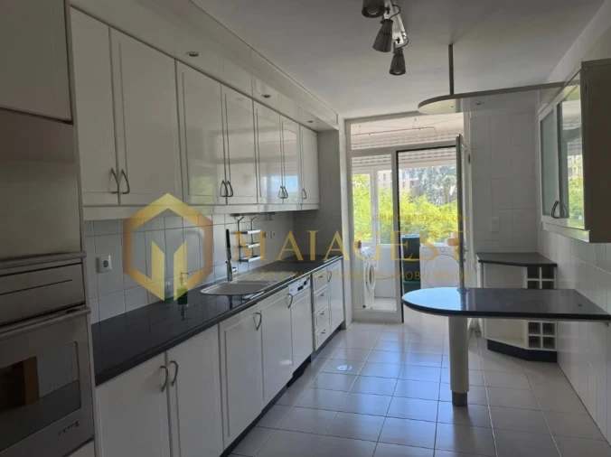 Apartamento T2 para Arrendamento em Aguas Santas Foto 6