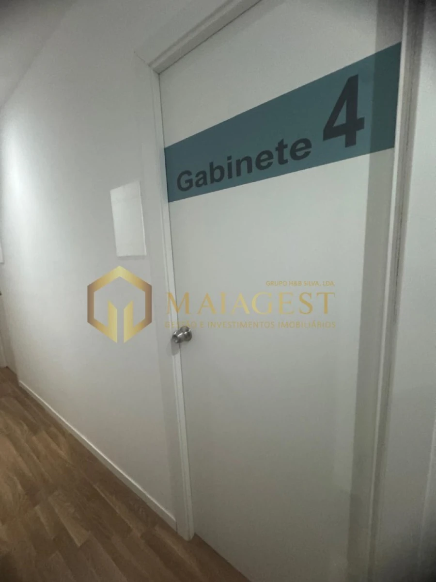 Escritório para Arrendamento em Cidade da Maia Foto 2