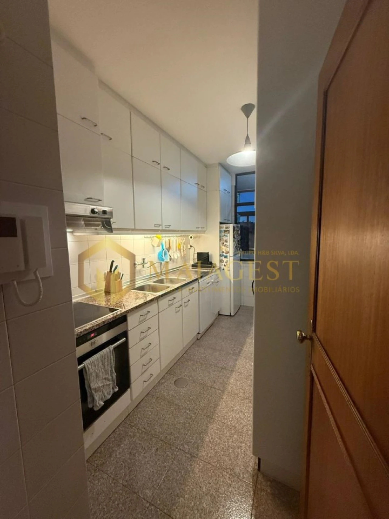 Apartamento T2 para Arrendamento em Cedofeita, Santo Ildefonso, Sé, Miragaia, São Nicolau e Vitória Foto 6