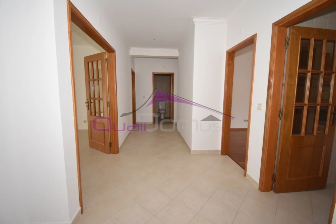 Apartamento T3 para Venda em São João Baptista Foto 16