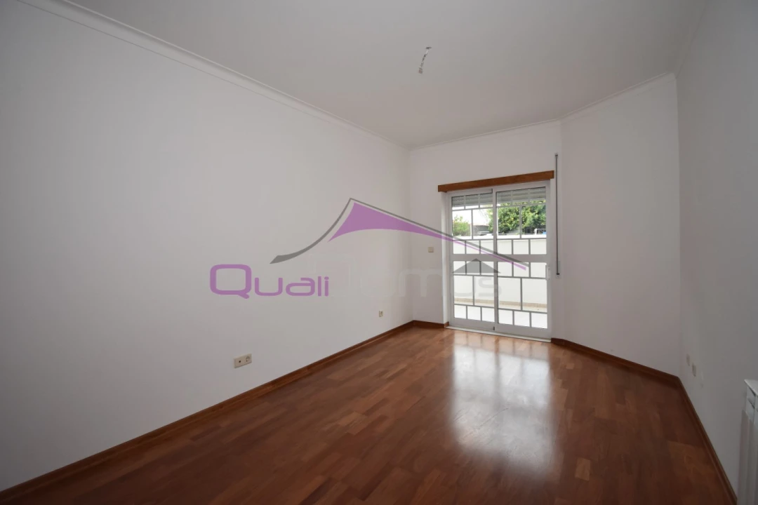 Apartamento T3 para Venda em São João Baptista Foto 5