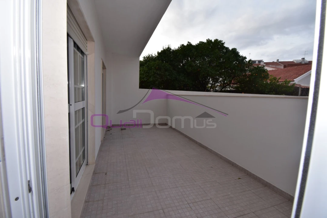 Apartamento T3 para Venda em São João Baptista Foto 17