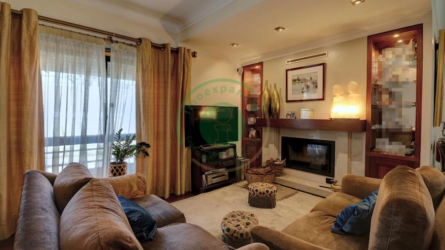 Moradia T6 para Venda em Buarcos Foto 3