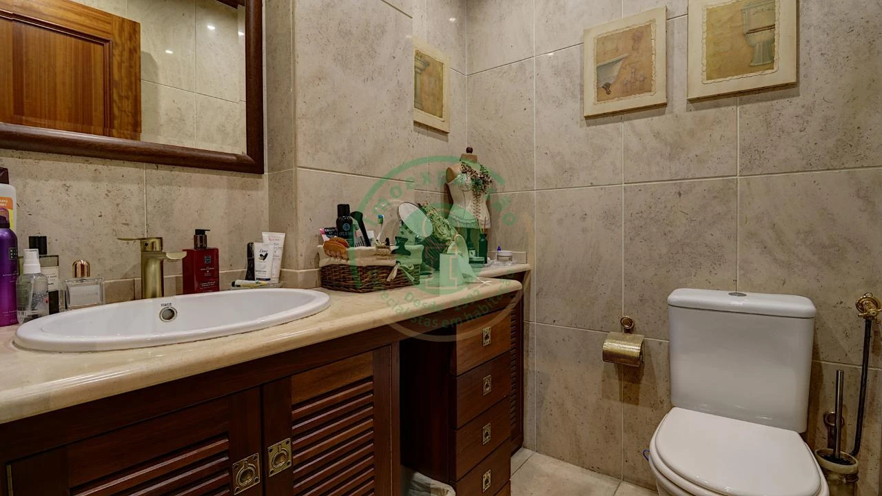 Moradia T6 para Venda em Buarcos Foto 18