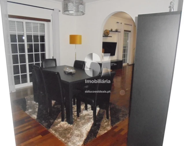 Apartamento T3 para Venda em Serpins Foto 16