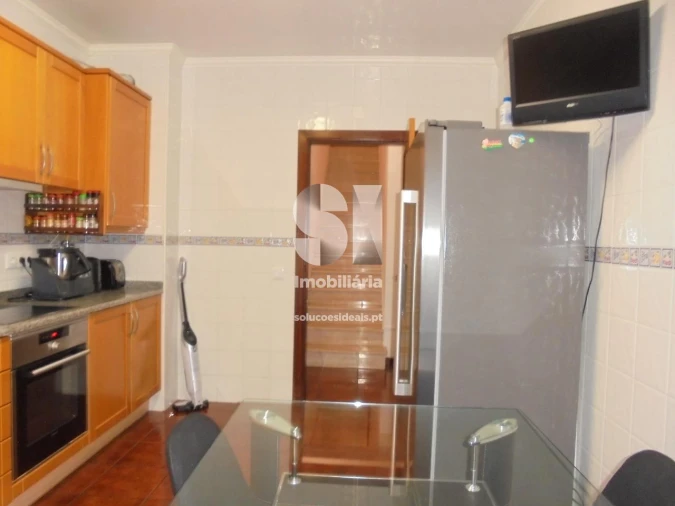 Apartamento T3 para Venda em Serpins Foto 20