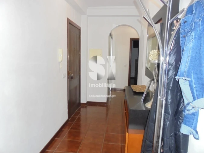 Apartamento T3 para Venda em Serpins Foto 22