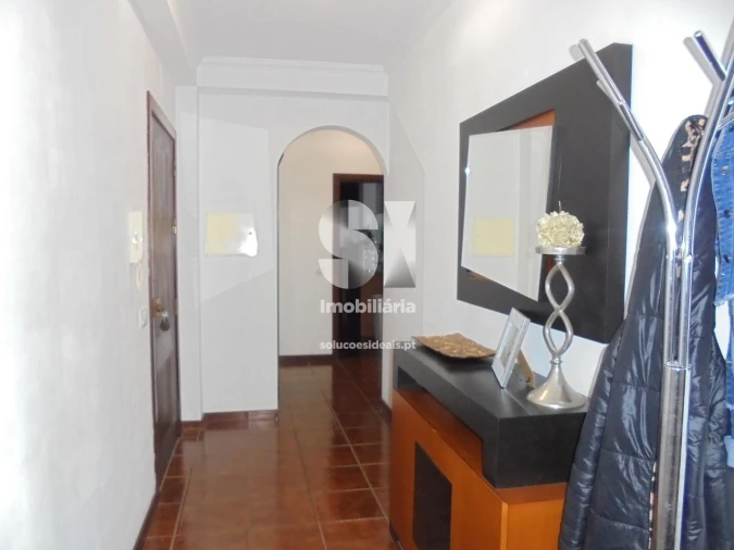 Apartamento T3 para Venda em Serpins Foto 23