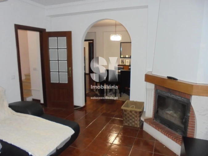 Apartamento T3 para Venda em Serpins Foto 28