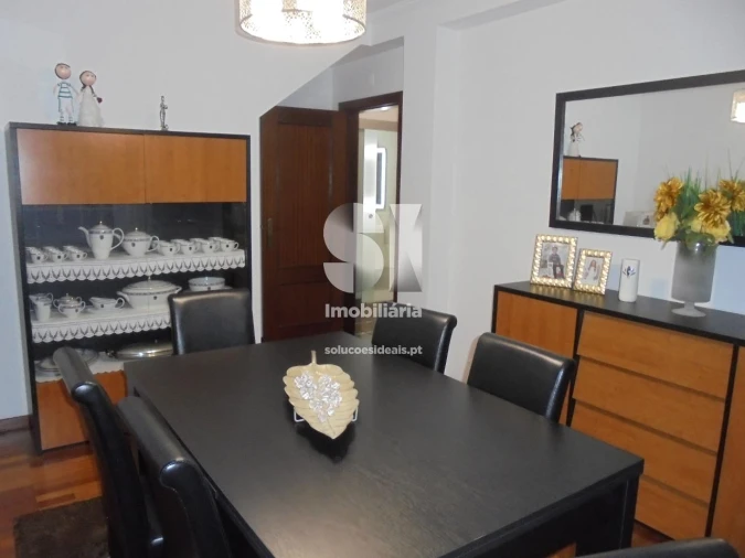 Apartamento T3 para Venda em Serpins Foto 30