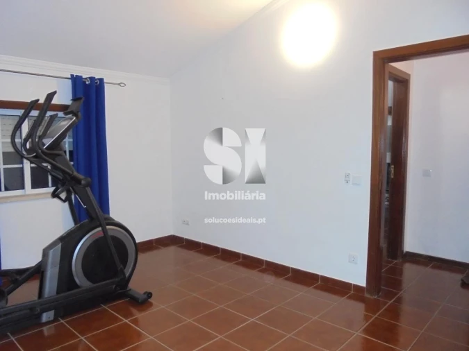 Apartamento T3 para Venda em Serpins Foto 36