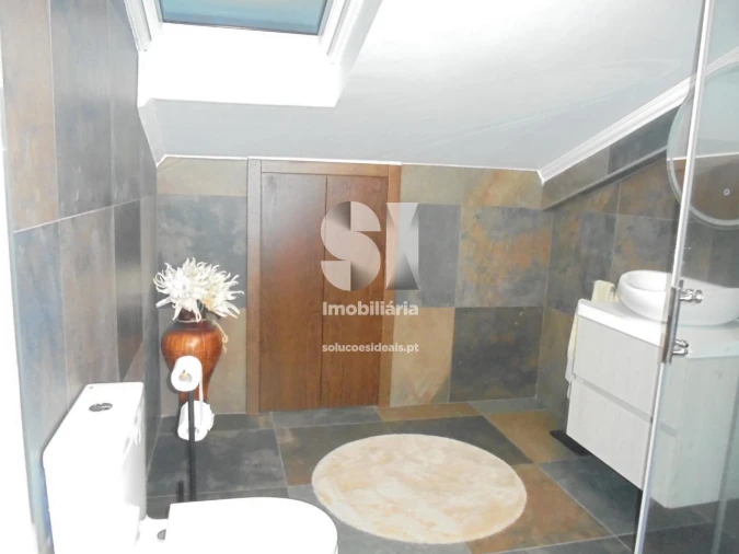 Apartamento T3 para Venda em Serpins Foto 40