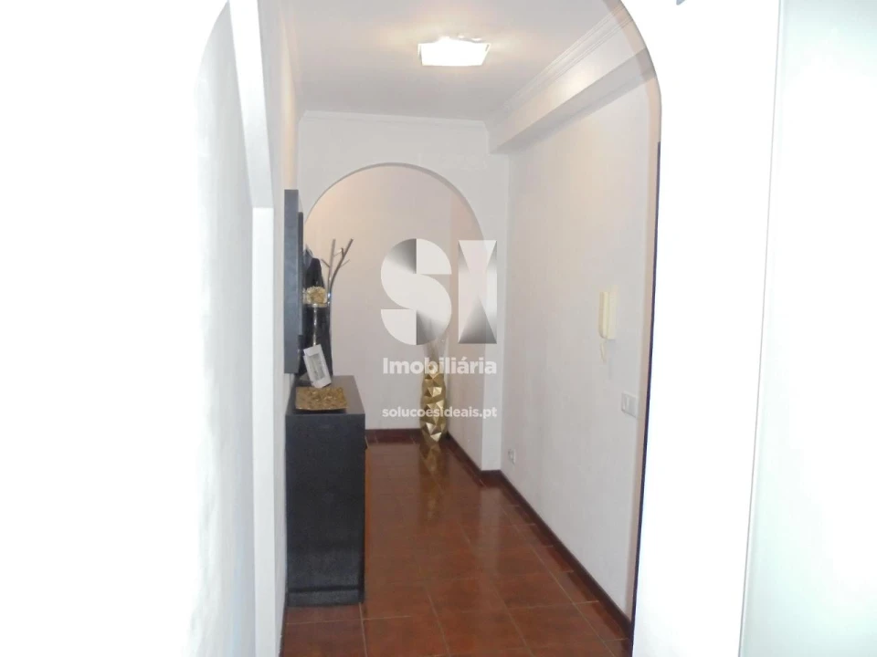 Apartamento T3 para Venda em Serpins Foto 4