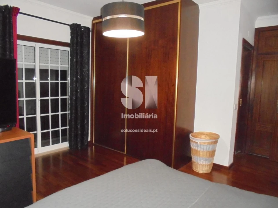 Apartamento T3 para Venda em Serpins Foto 14