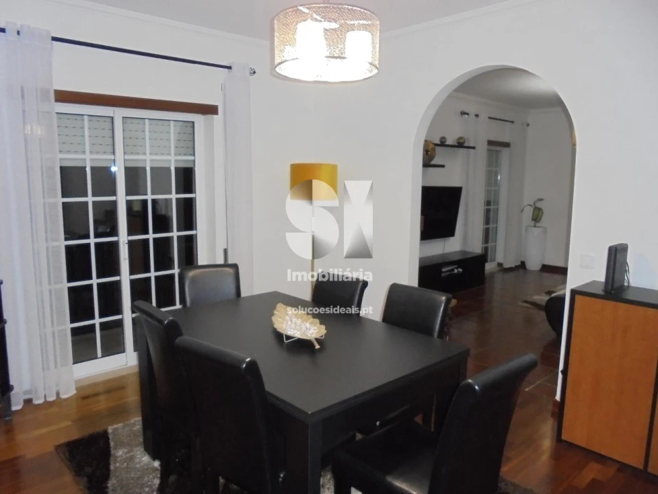 Apartamento T3 para Venda em Serpins Foto 32