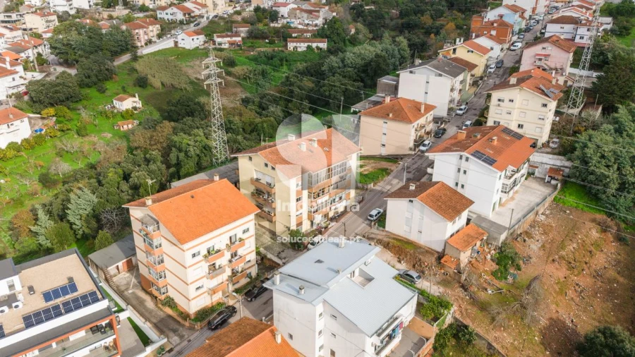 Apartamento T3 para Venda em Santo Antonio dos Olivais Foto 28