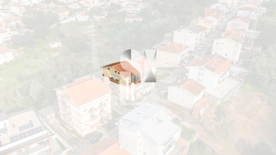 Apartamento T3 para Venda em Santo Antonio dos Olivais Foto 29