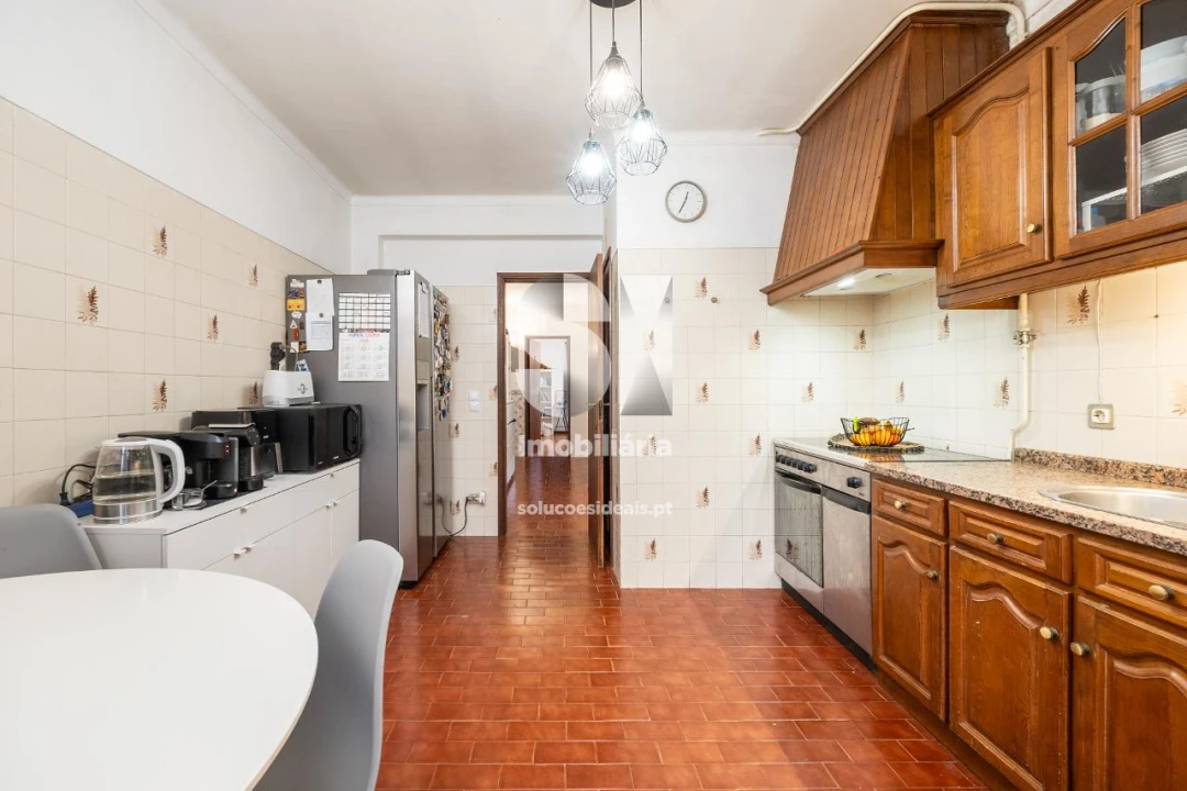 Apartamento T3 para Venda em Santo Antonio dos Olivais Foto 6