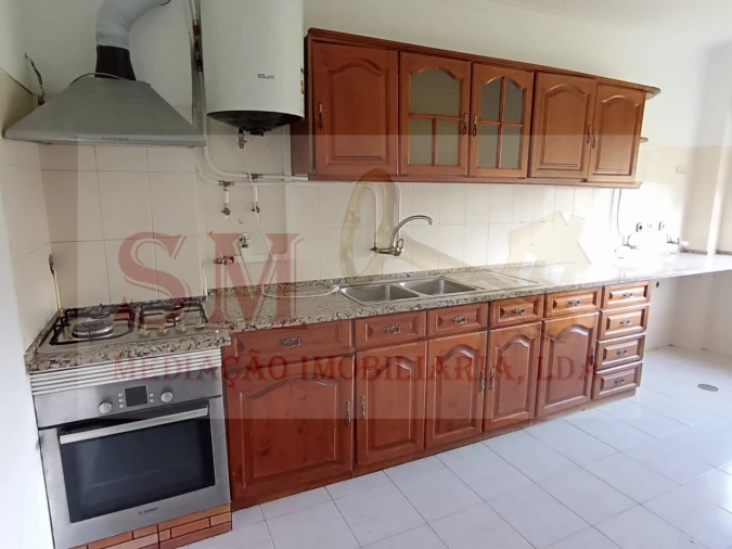 Apartamento T3 para Venda em Seixal, Arrentela e Aldeia de Paio Pires Foto 16