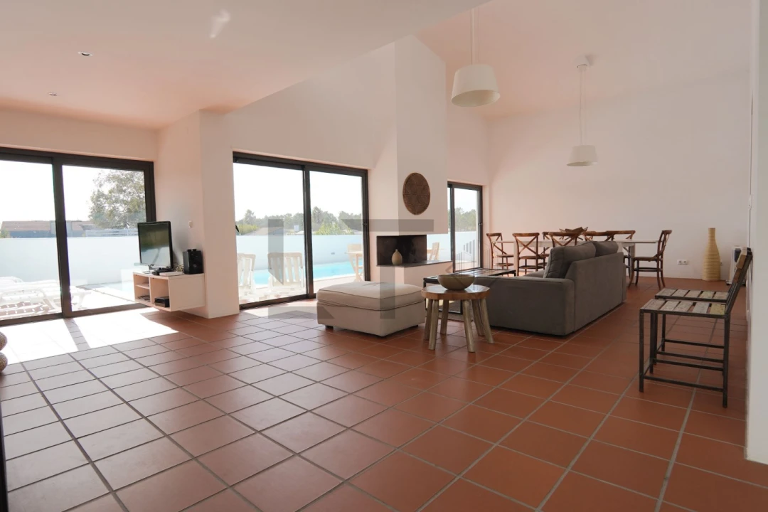 Moradia T4 para Venda em Comporta Foto 23