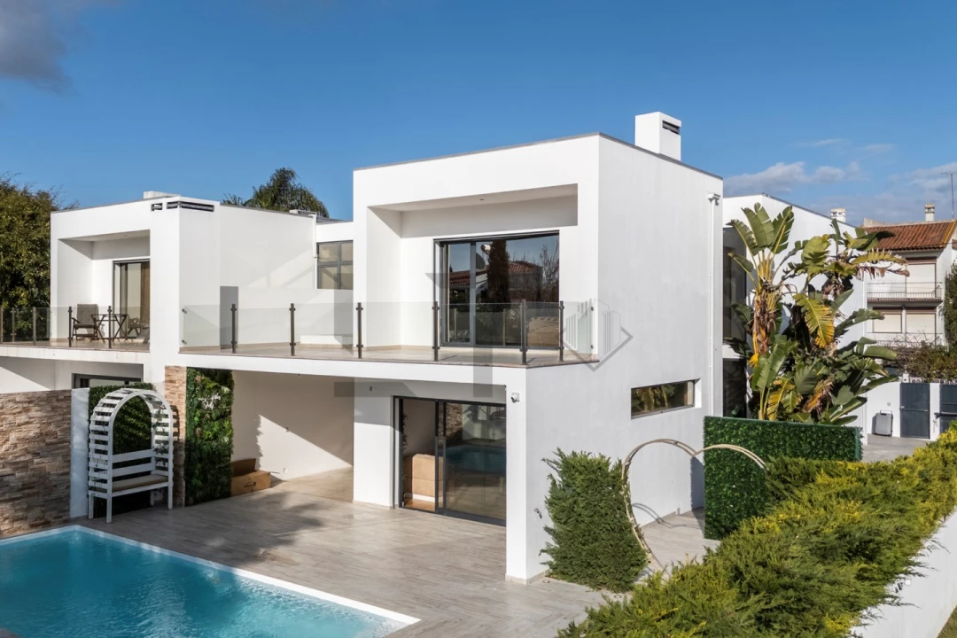 Moradia T3 para Venda em Corroios Foto 3