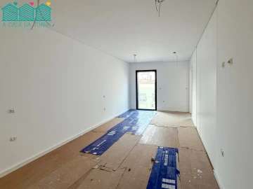 Apartamento T3 para Venda em Esgueira