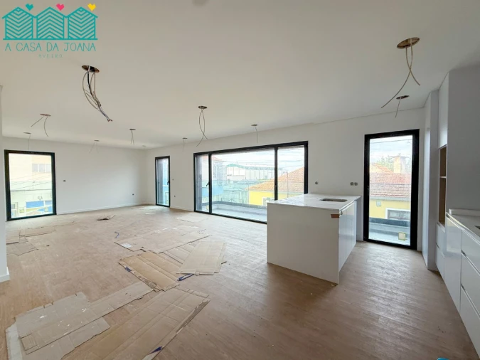 Apartamento T3 para Venda em Esgueira Foto 9