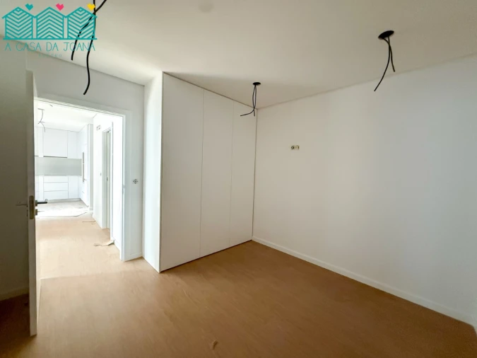Apartamento T1 para Venda em Esgueira Foto 9