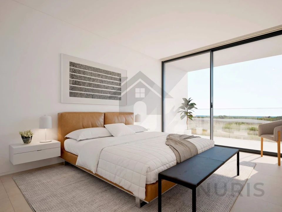 Moradia T4 para Venda em Lagos (São Sebastião e Santa Maria) Foto 17