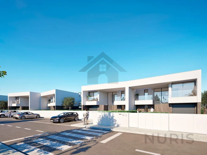 Moradia T4 para Venda em Lagos (São Sebastião e Santa Maria) Foto 21