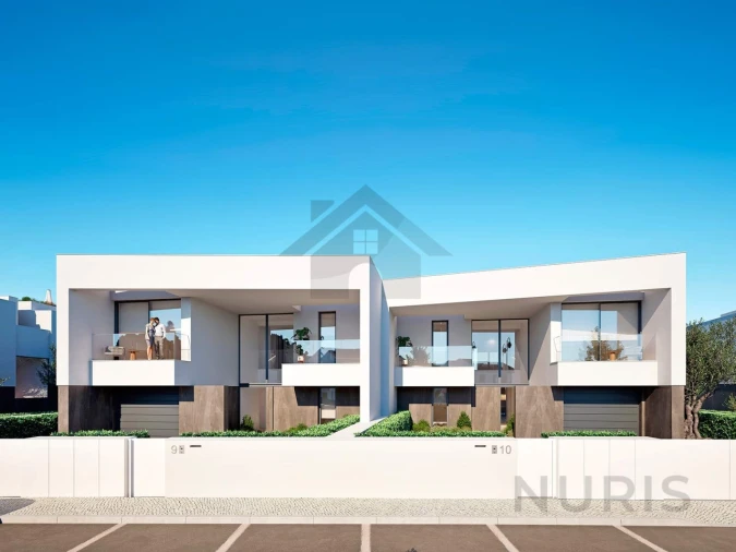 Moradia T4 para Venda em Lagos (São Sebastião e Santa Maria) Foto 22