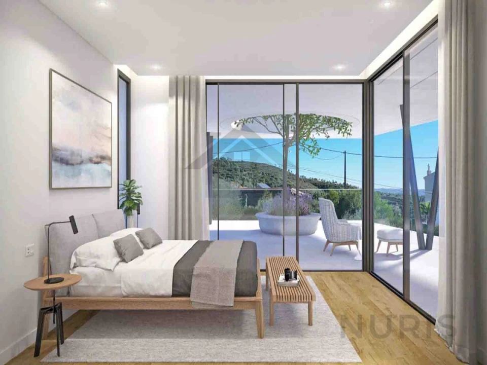 Moradia T4 para Venda em Monchique Foto 8