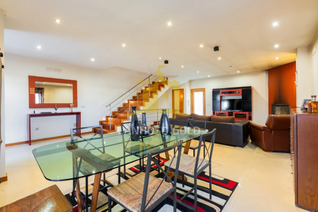 Moradia T4 para Venda em Merelim (São Pedro) e Frossos Foto 4