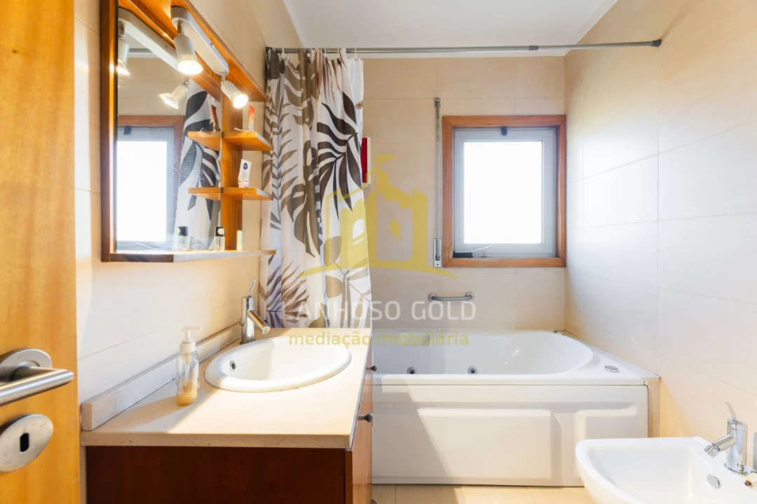 Moradia T4 para Venda em Merelim (São Pedro) e Frossos Foto 19