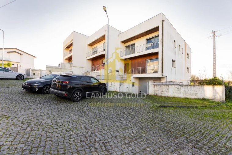 Moradia T4 para Venda em Merelim (São Pedro) e Frossos Foto 29