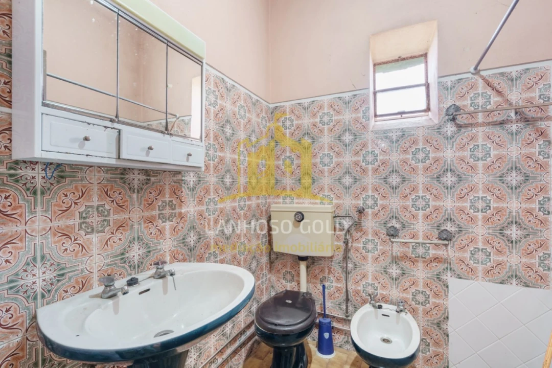 Moradia T4 para Venda em Caldelas, Sequeiros e Paranhos Foto 10