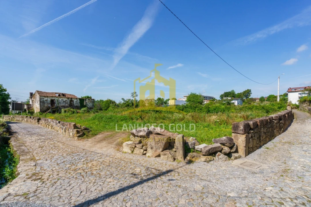 Terreno para Venda em Vila Verde e Barbudo Foto 8