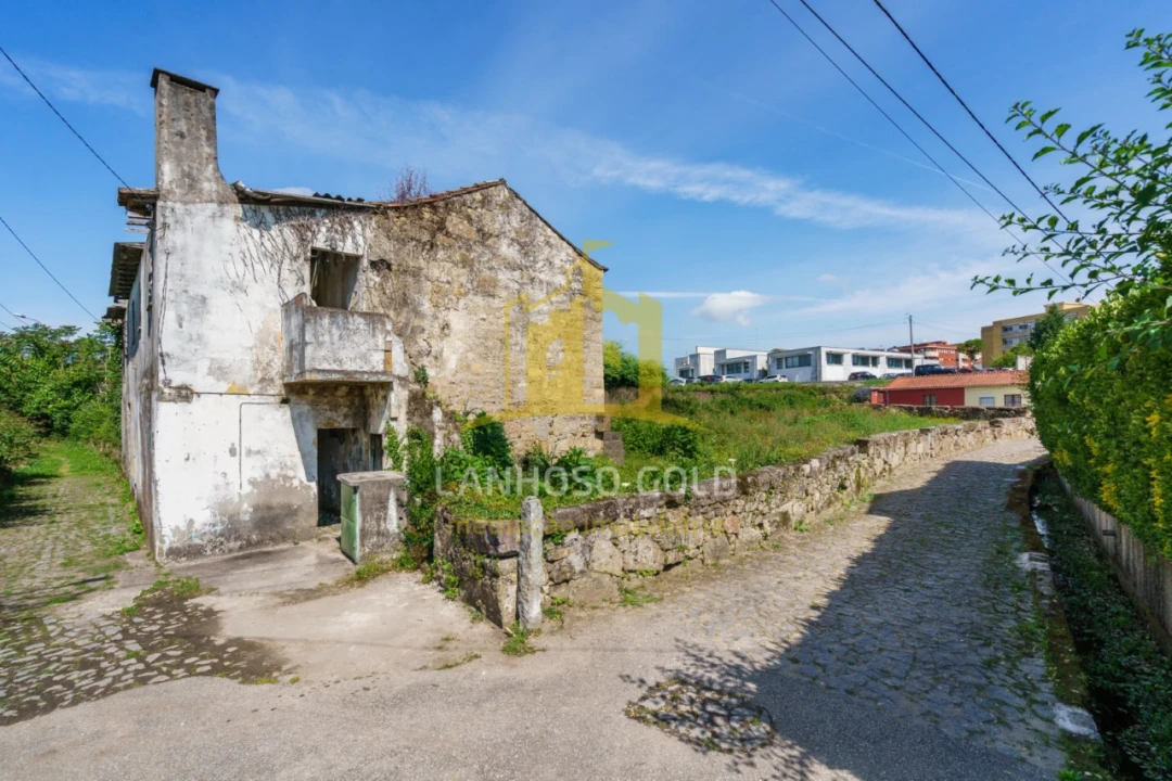 Terreno para Venda em Vila Verde e Barbudo Foto 9
