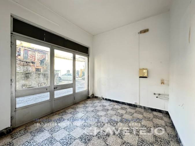 Loja para Arrendamento em São João Baptista e Santa Maria dos Olivais Foto 11