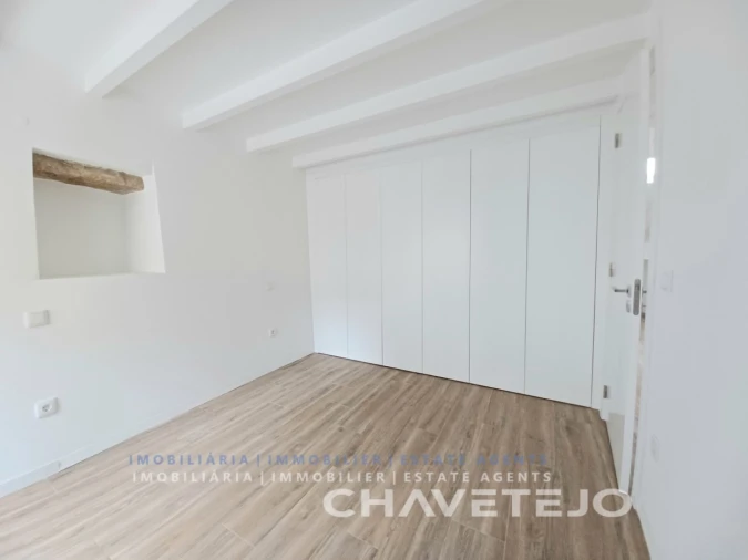 Moradia T2 para Venda em Carregueiros Foto 19