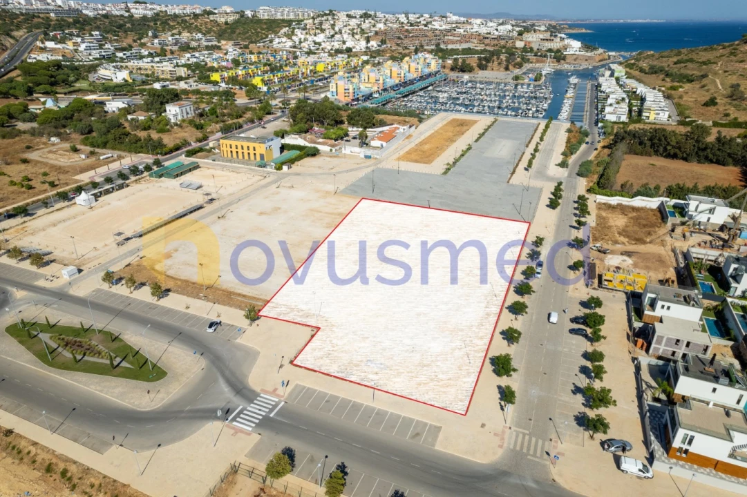 Terreno para Venda em Albufeira e Olhos de Água Foto 3