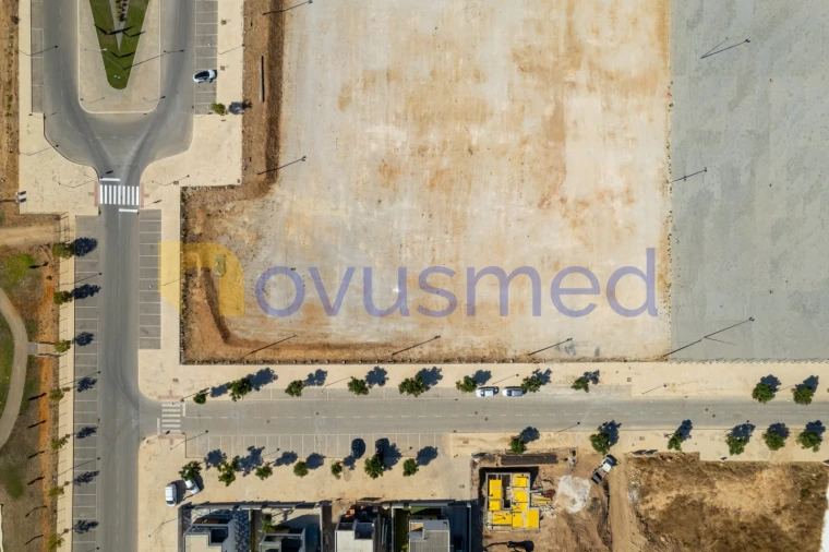 Terreno para Venda em Albufeira e Olhos de Água Foto 6