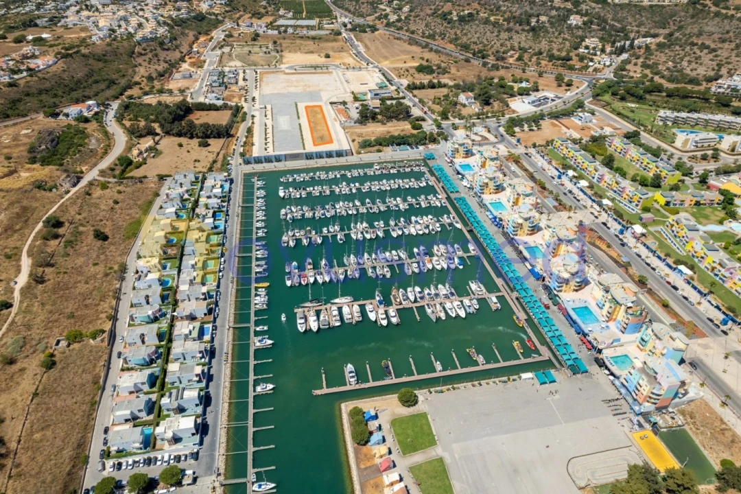 Terreno P/ Prédio para Venda em Albufeira e Olhos de Água Foto 3