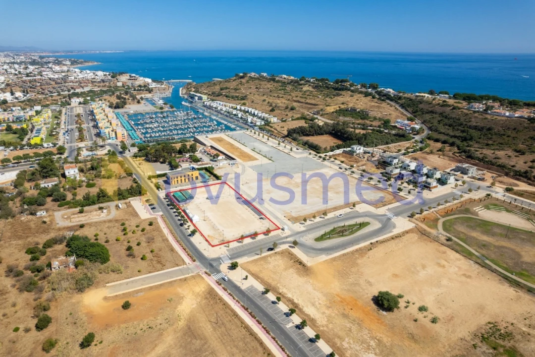 Terreno P/ Prédio para Venda em Albufeira e Olhos de Água Foto 5