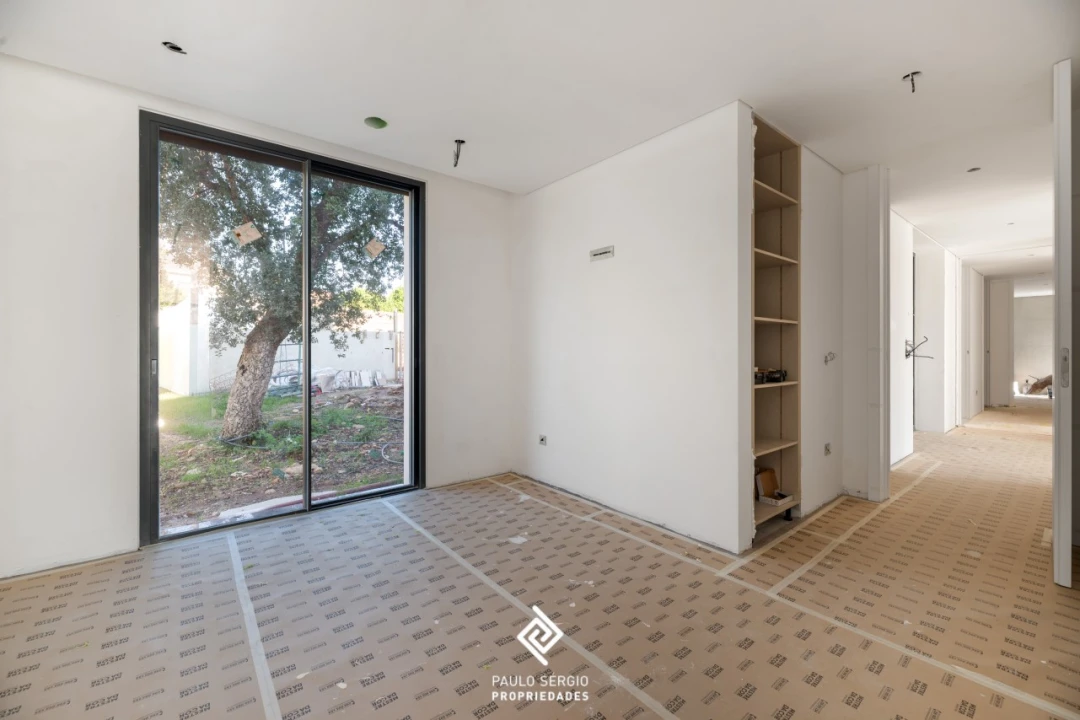 Moradia T4 para Venda em Pedroso e Seixezelo Foto 15