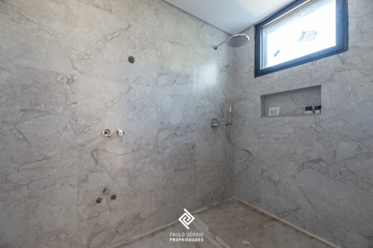 Moradia T4 para Venda em Pedroso e Seixezelo Foto 24