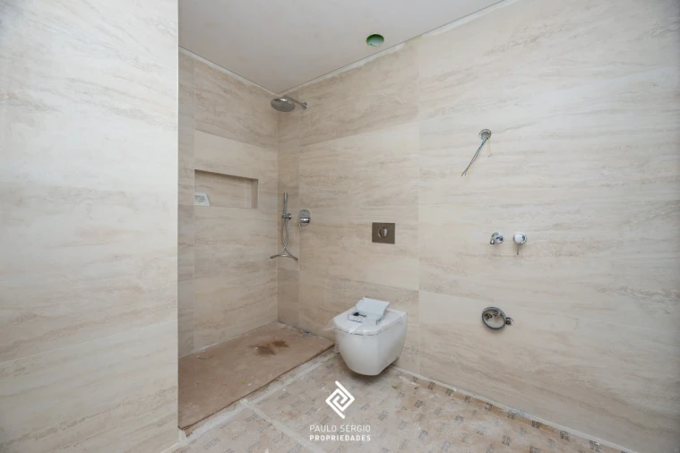 Moradia T4 para Venda em Pedroso e Seixezelo Foto 16