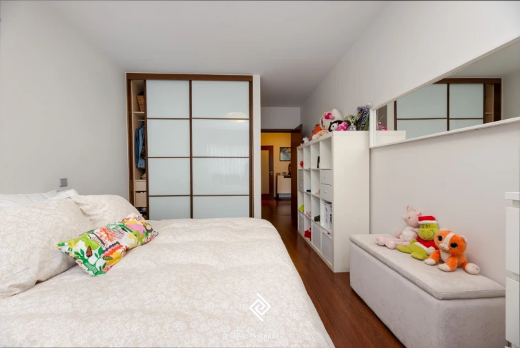 Apartamento T3 para Venda em Vilar de Andorinho Foto 10