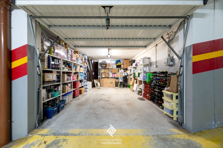 Apartamento T3 para Venda em Vilar de Andorinho Foto 19