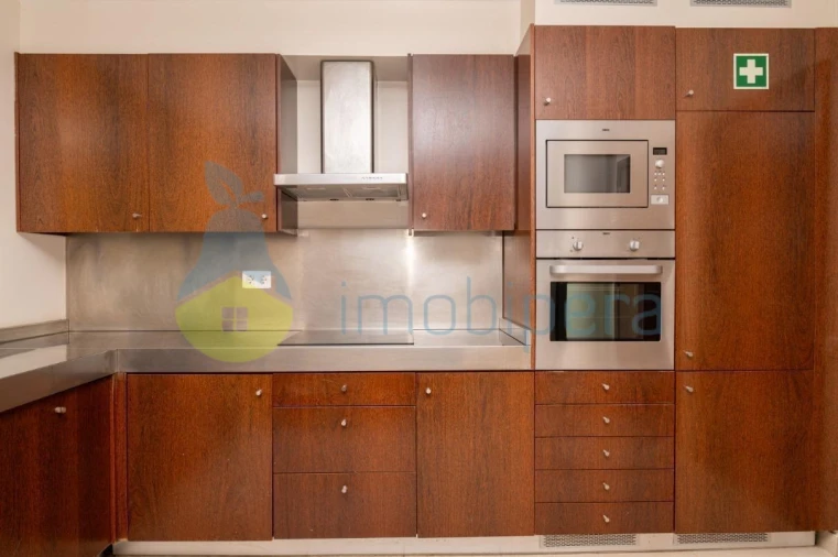 Moradia T3 para Venda em Guia Foto 12